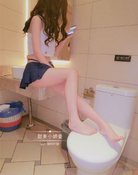 欧美床上极性感美女_1080P免费观看