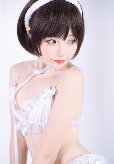 日本高清不卡一区免费观看_1080手机免费观看完整