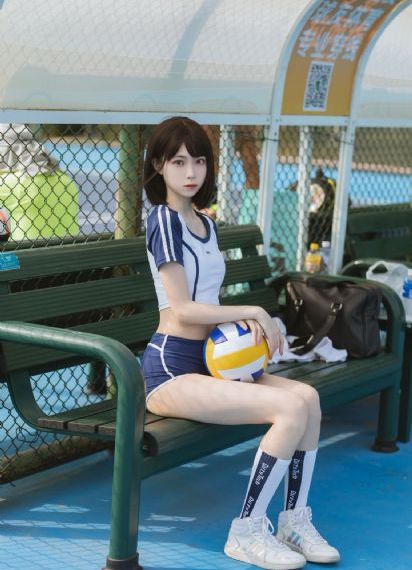 18禁美女裸体网站免费扒内衣_BD在线观看高清