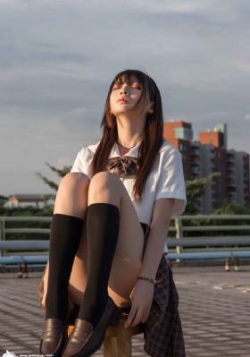 欧美男头像霸气成熟_完整版在线观看