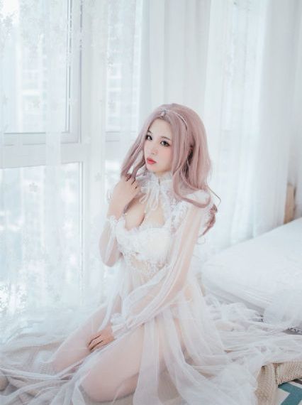 欧美超模玛丽亚写真_高清完整在线观看