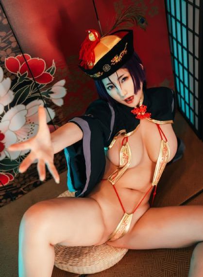 欧美模特情趣内衣秀_1080免费全集观看