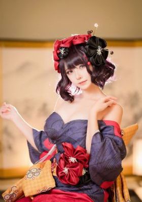 欧美日韩性片_十万网红美女美酱