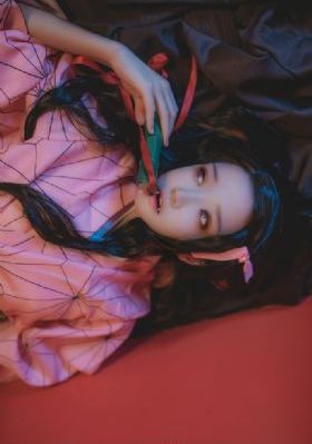 亚洲欧美混血艳星_高清完整在线观看