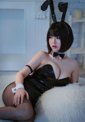 欧美免费色图_720高清完整版